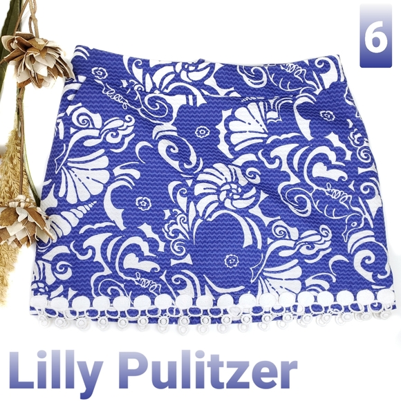 Lilly Pulitzer Pants - Lilly Pulitzer Navy White Sea Shell Print Skort 6